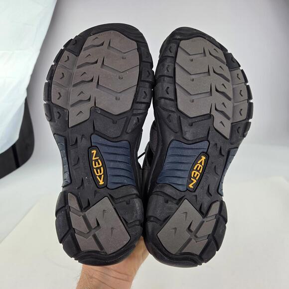 KEEN Newport H2 Closed Toe Water Shoes US 9 Mens Gray Hiking Sandals main image 11